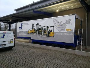 Rollendes Plakat-Design für Gabelstaplerprofi in Henstedt-Ulzburg